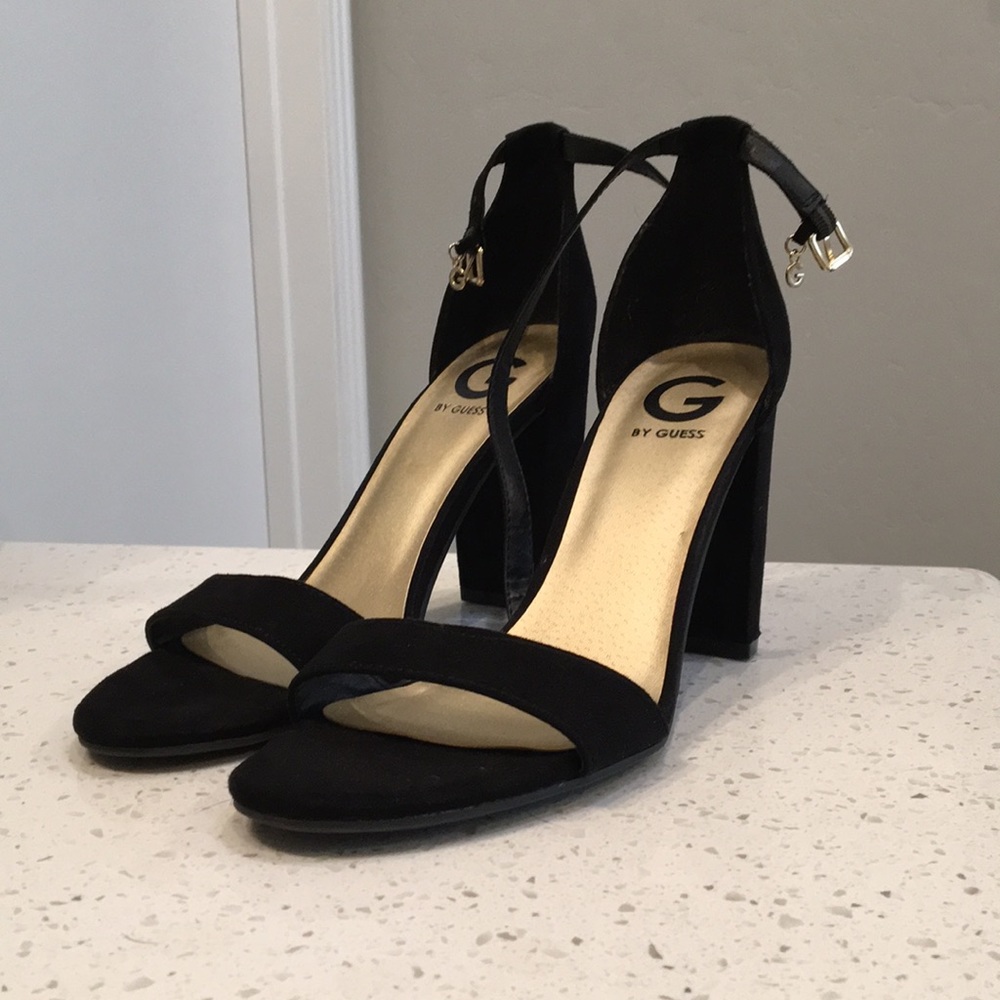 GUESS open toe black heels